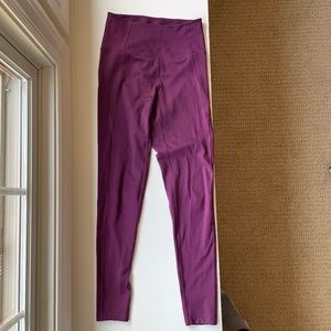 Girlfriend Collective Plum Compressive High Rise Leggings Size Small EUC